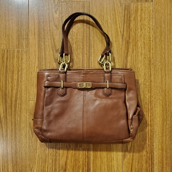 Coach Gold Chain Shoulder Handbag - Picture 2 of 8